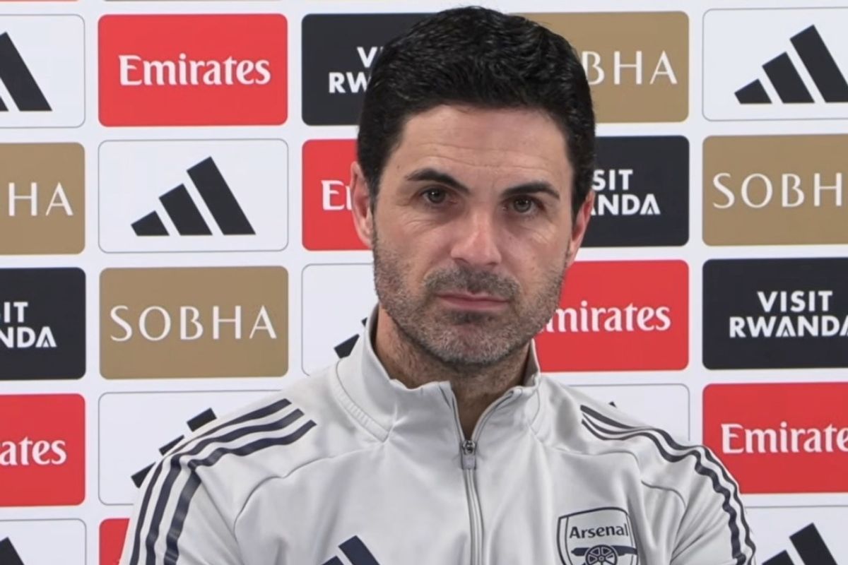 Mikel Arteta speaking in a press conference