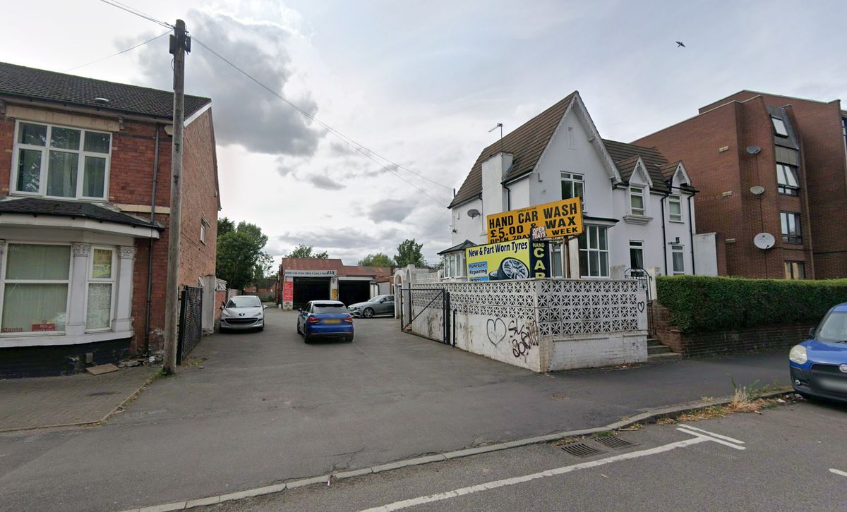 The car wash in Waterloo Road, Wolverhampton near Molineux Stadium