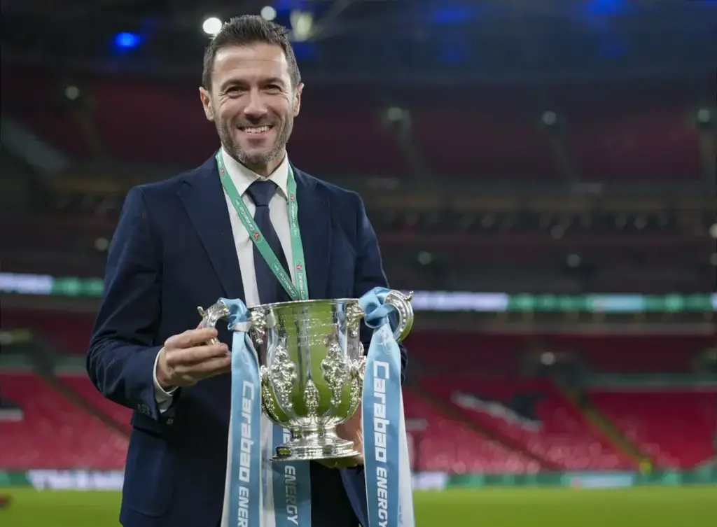 Man City plan to sign midfielder and right-back this summer