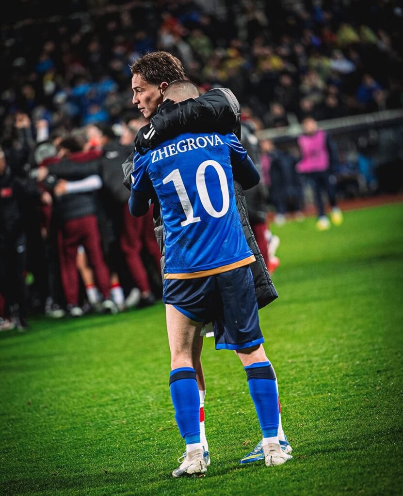 Warm hearted pic of Yildiz hugging Zhegrova after qualifying to the World Cup.