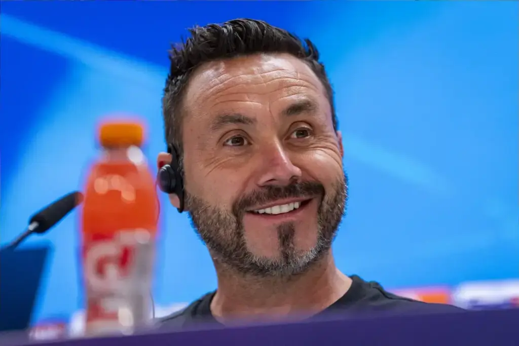 Roberto De Zerbi signs Sir Alex Ferguson style managerial contract