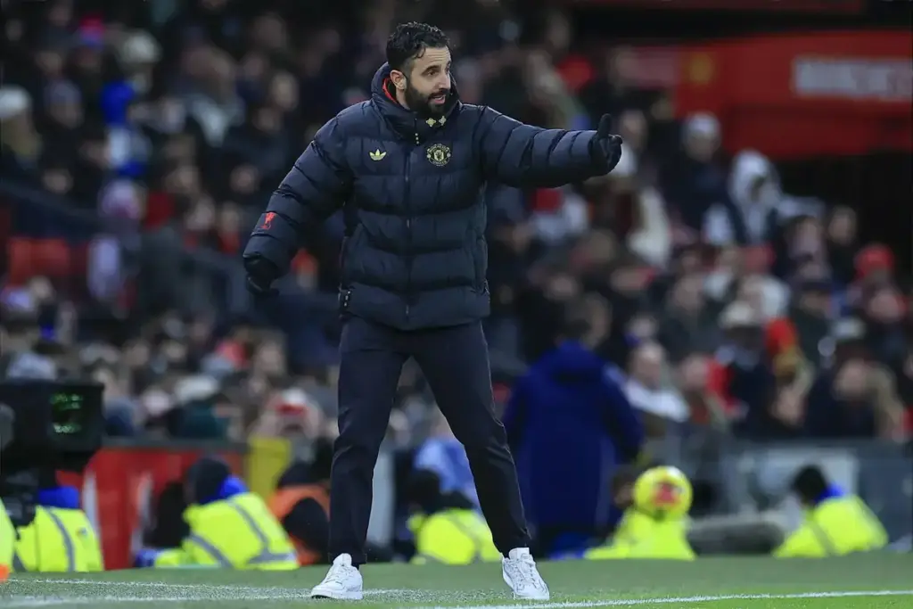 Chelsea Decide To Sack Liam Rosenior And Appoint Former Man Utd Manager In Shock Development