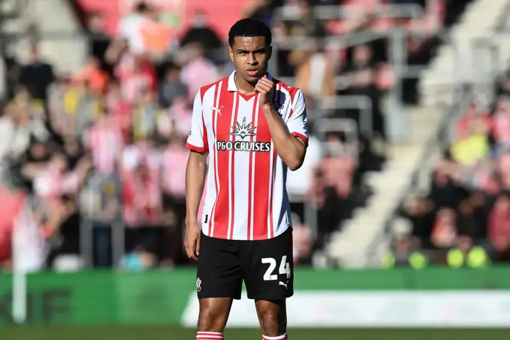 Former Manchester City wonderkid on Everton's transfer radar