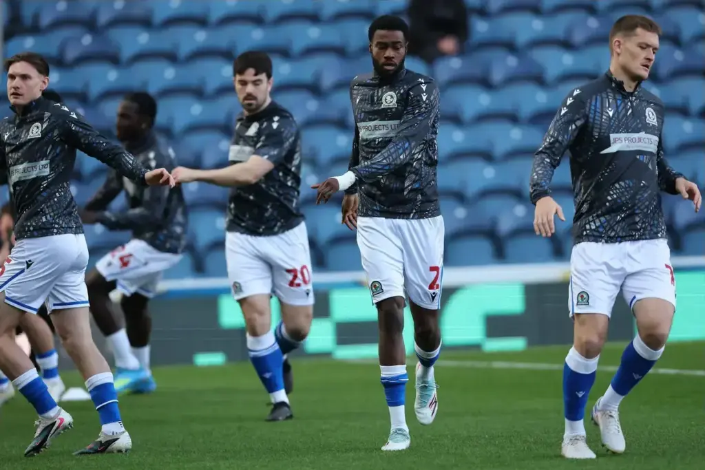 Everton track Blackburn's Nigerian right-back for next season