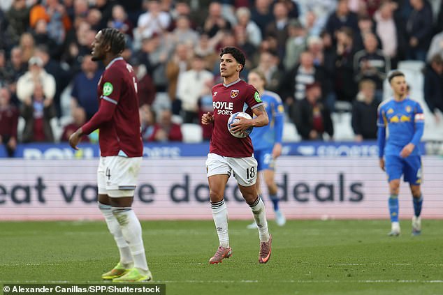 Mateus Fernandes had given the Hammers a glimmer of hope and they then scored another