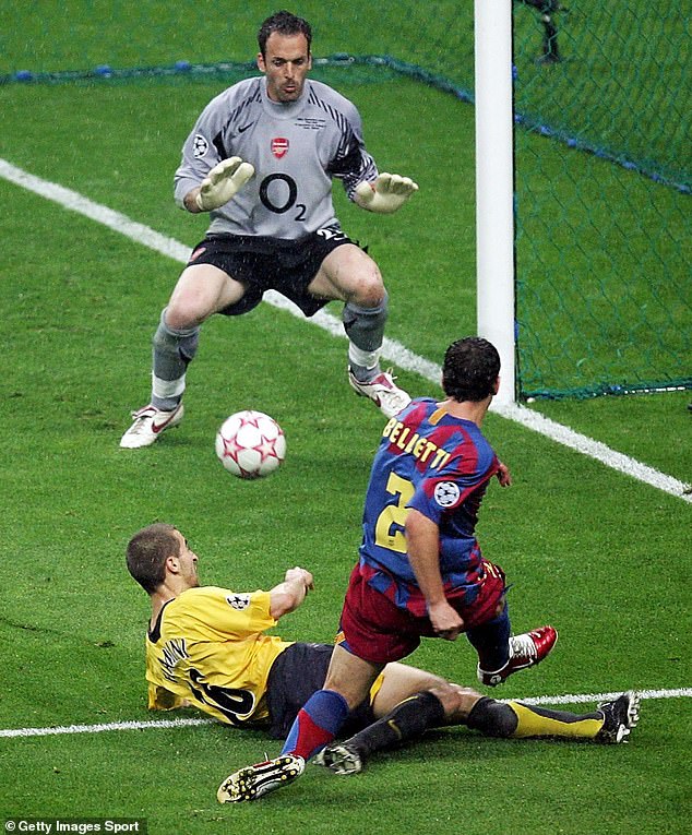 Juliano Belletti scored the winner as Barcelona beat Arsenal in the 2006 Champions League final