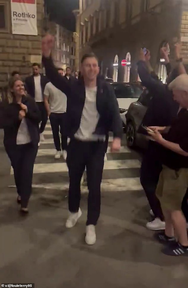 Dean Henderson led celebrations as Crystal Palace enjoyed a night out in Florence on Thursday