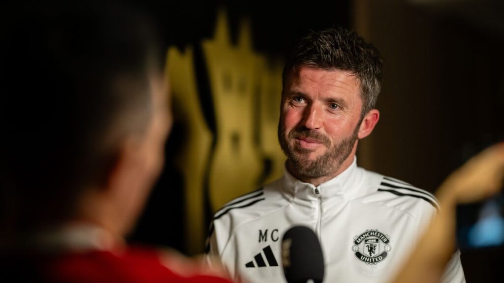 Man United chance, Liverpool struggles, Chelsea concern - inside battle for Champions League football