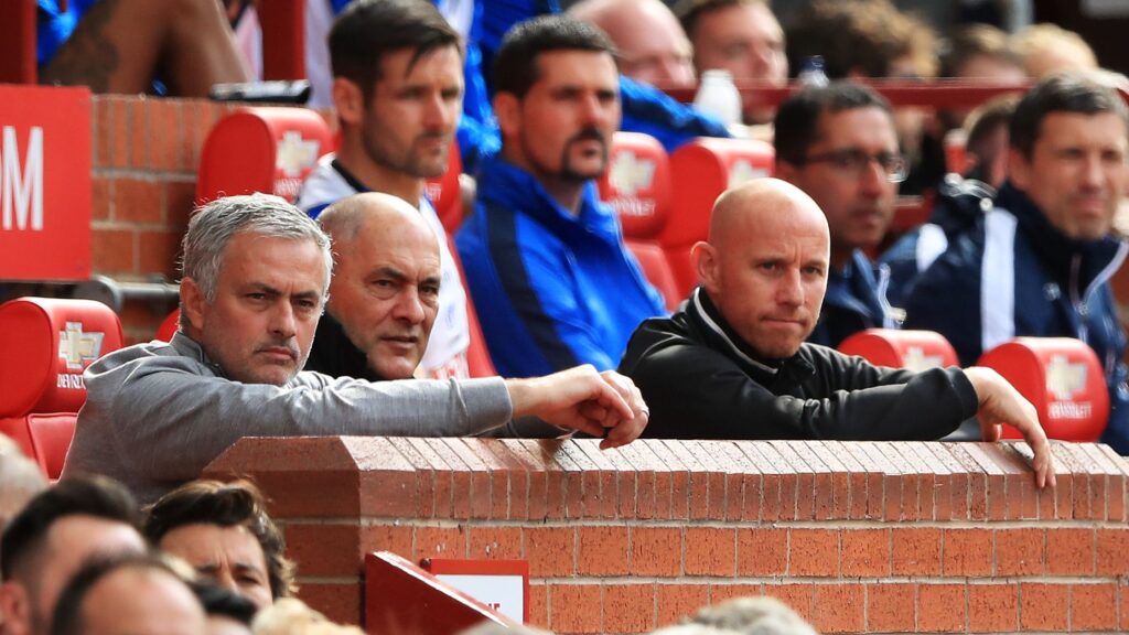 'He can carry that club!' - Jose Mourinho backed for sensational second Man Utd spell by Nicky Butt