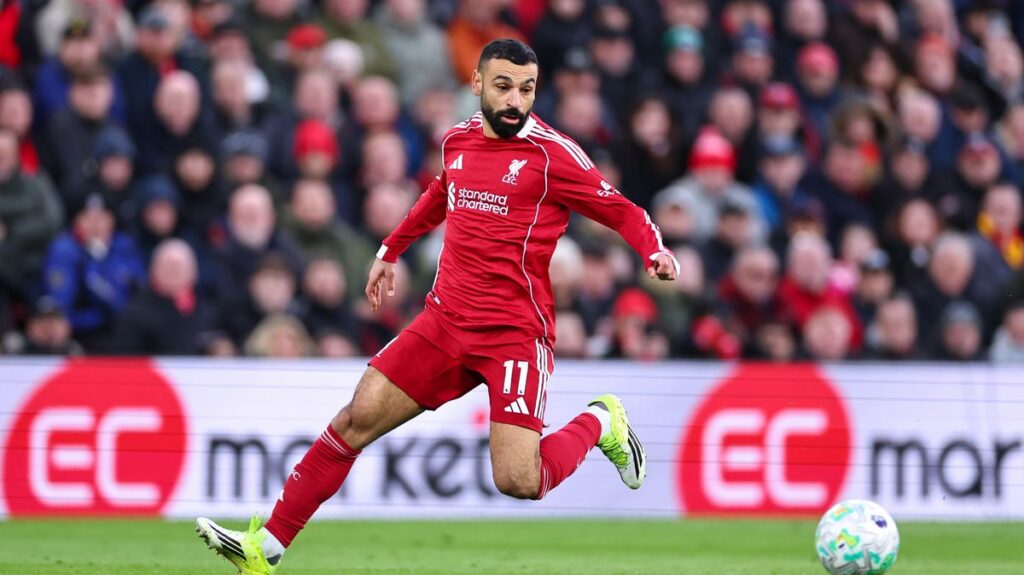 ‘Mohamed Salah has two choices after Liverpool exit — one transfer would be wrong move’ 'Mohamed Salah has two choices after Liverpool exit — one transfer would be wrong move'