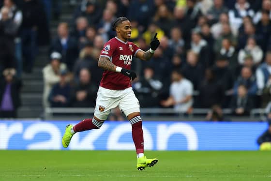 Image de l'article :West Ham United facing major transfer battle with five clubs interested in star