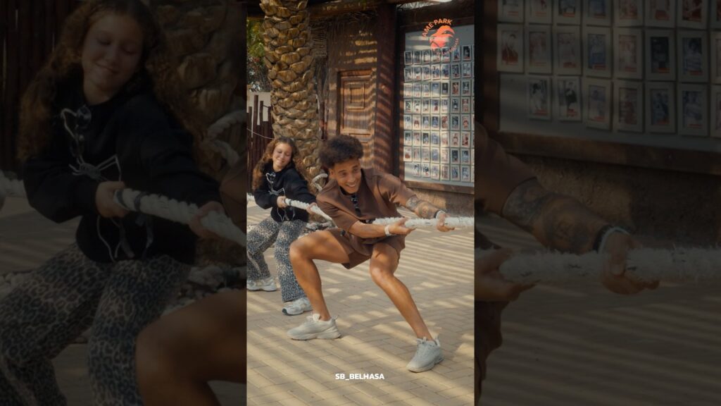 AXEL WITSEL vs. LION - Who Wins? 🦁 #shorts #laliga #viral