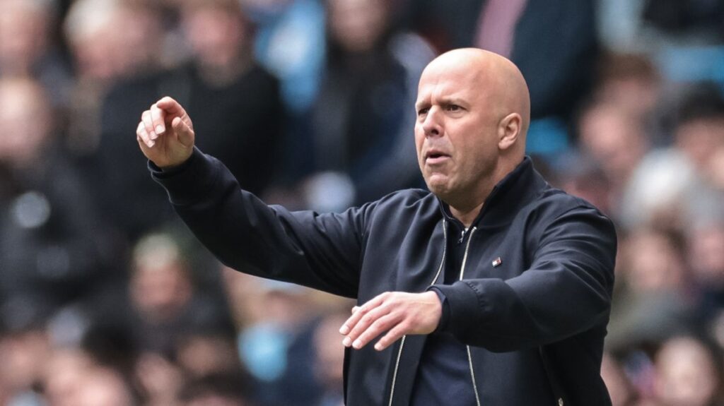 Arne Slot must face up to huge Liverpool problem that exposes summer transfer error