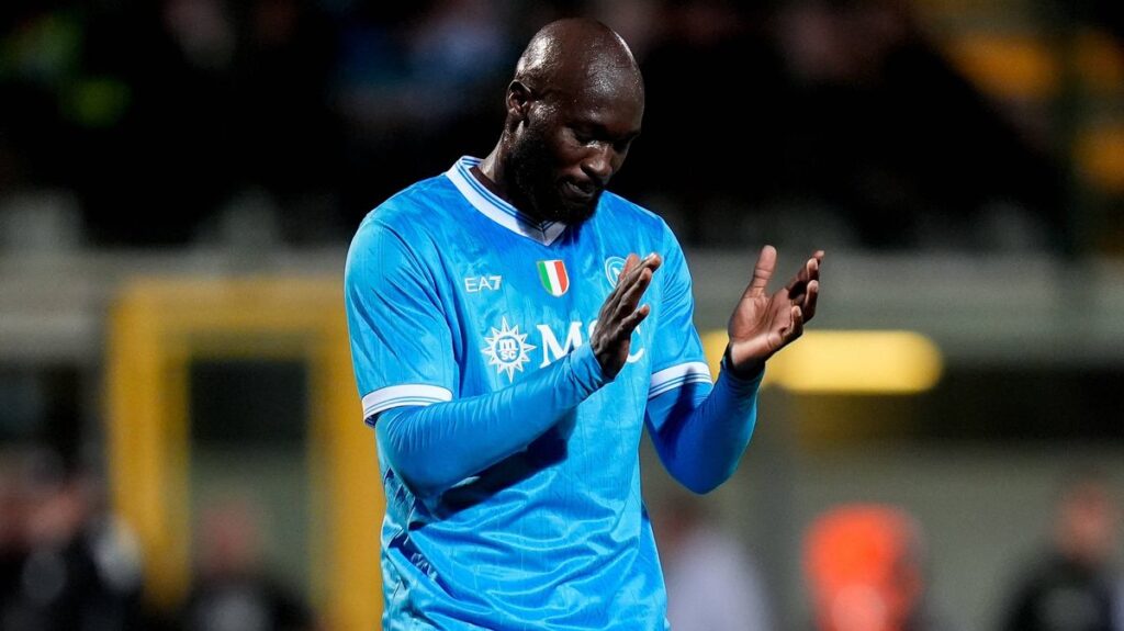 Everton backed to re-sign Romelu Lukaku as Napoli consider disciplinary action against striker