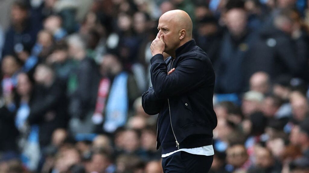 Arne Slot makes pointed remark about Liverpool's Man City embarrassment - 'Speaks for itself'