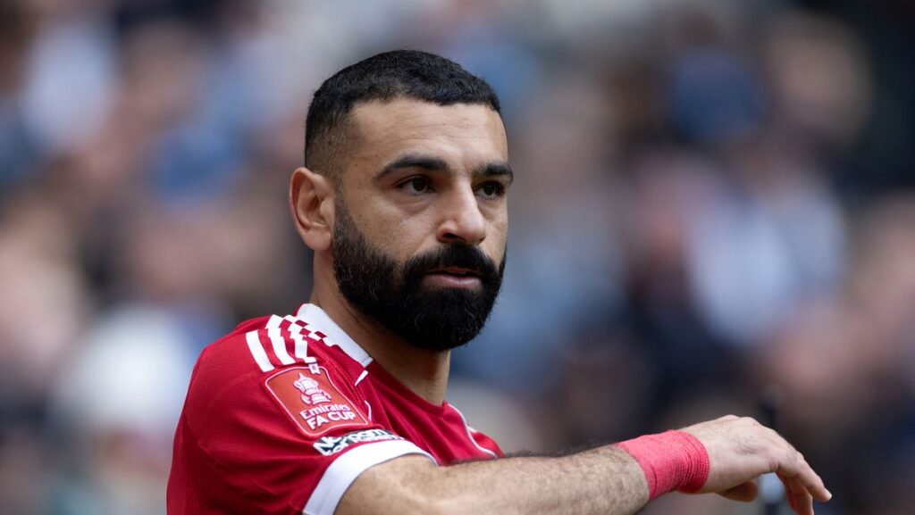 ‘I saw Mohamed Salah brutally laid bare – and his Liverpool successor is obvious’ 'I saw Mohamed Salah brutally laid bare - and his Liverpool successor is obvious'