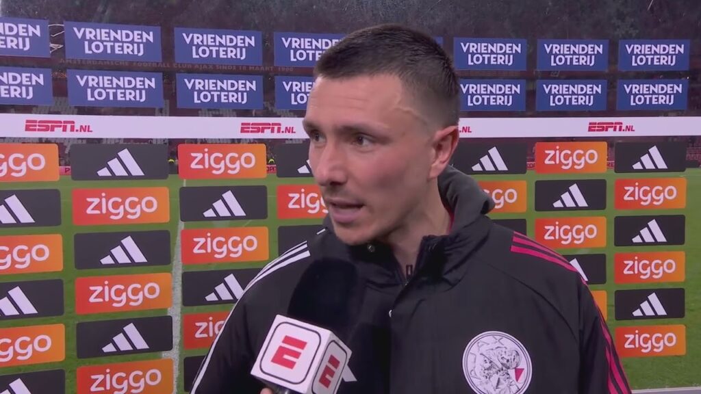 Berghuis eerlijk: "Vanaf begin van het seizoen hebben wij al problemen"😡| Ajax 1-2 Twente | #ajatwe