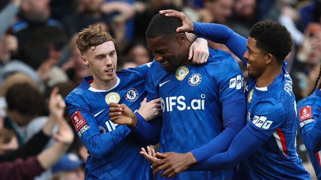 Chelsea star Tosin Adarabioyo makes Cole Palmer admission following difficult England camp Chelsea star Tosin Adarabioyo makes Cole Palmer admission following difficult England camp