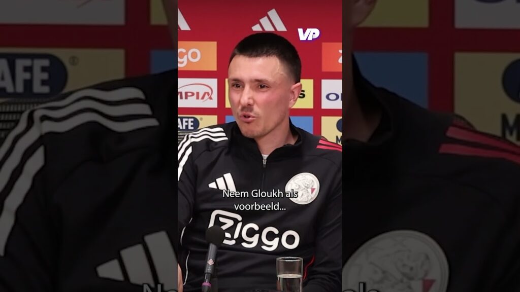 ‘Gloukh kan gewoon goed voetballen’ ⚽️ #Berghuis #Ajax ‘Gloukh kan gewoon goed voetballen’ ⚽️ #Berghuis #Ajax