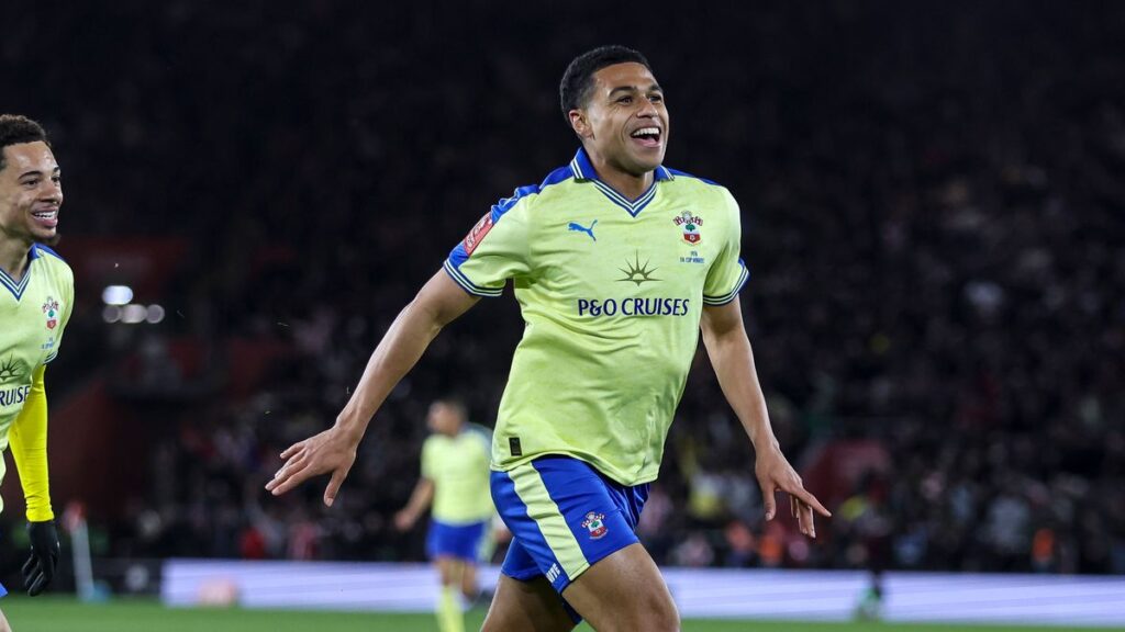 Man Utd join race for £20m-rated Southampton star who delivered Arsenal FA Cup KO Man Utd join race for £20m-rated Southampton star who delivered Arsenal FA Cup KO