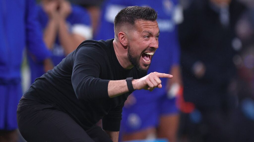 Four Porto players could miss Nottingham Forest Europa League tie as injury update issued