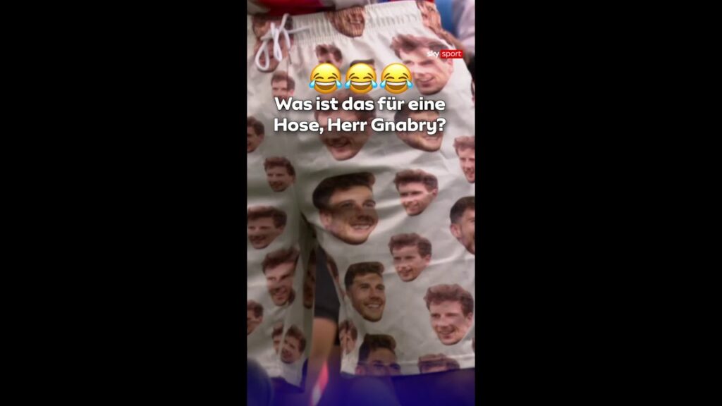 Was ist das für eine Hose, Herr Gnabry? 🤣