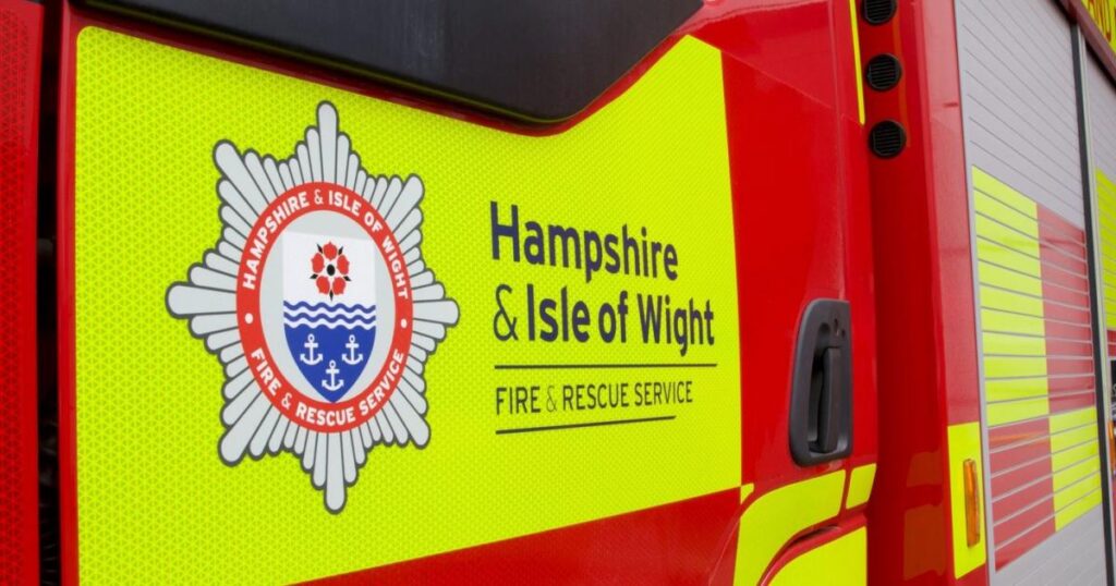 Firefighters called to Kent Road, Southampton, for flat fire