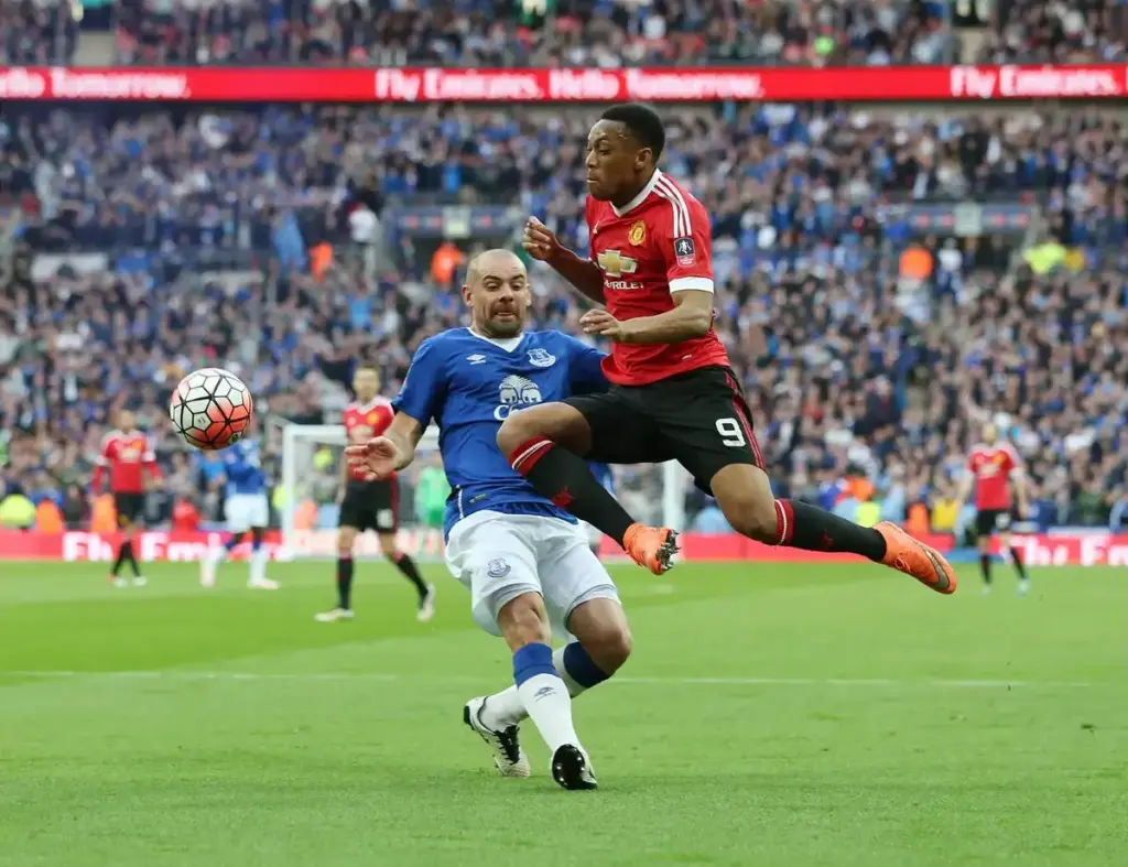 Darron Gibson: 'I Should Have Stayed at Everton'