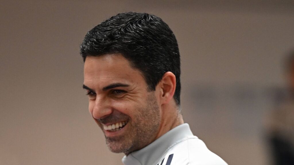 Arsenal star makes unexpected return to training in big title race boost