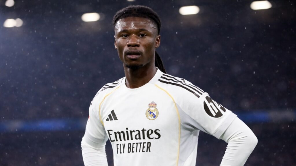 Eduardo Camavinga ▶ TOO SMOOTH Under Pressure ● Skills & Tackles 2026