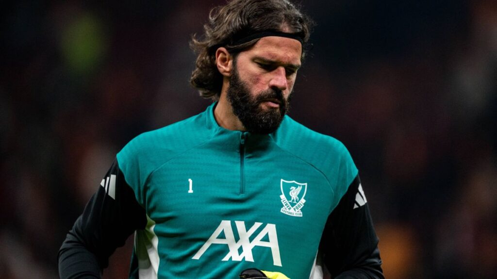 Liverpool without 4 players vs Fulham as Arne Slot issues Alisson injury update Liverpool without 4 players vs Fulham as Arne Slot issues Alisson injury update