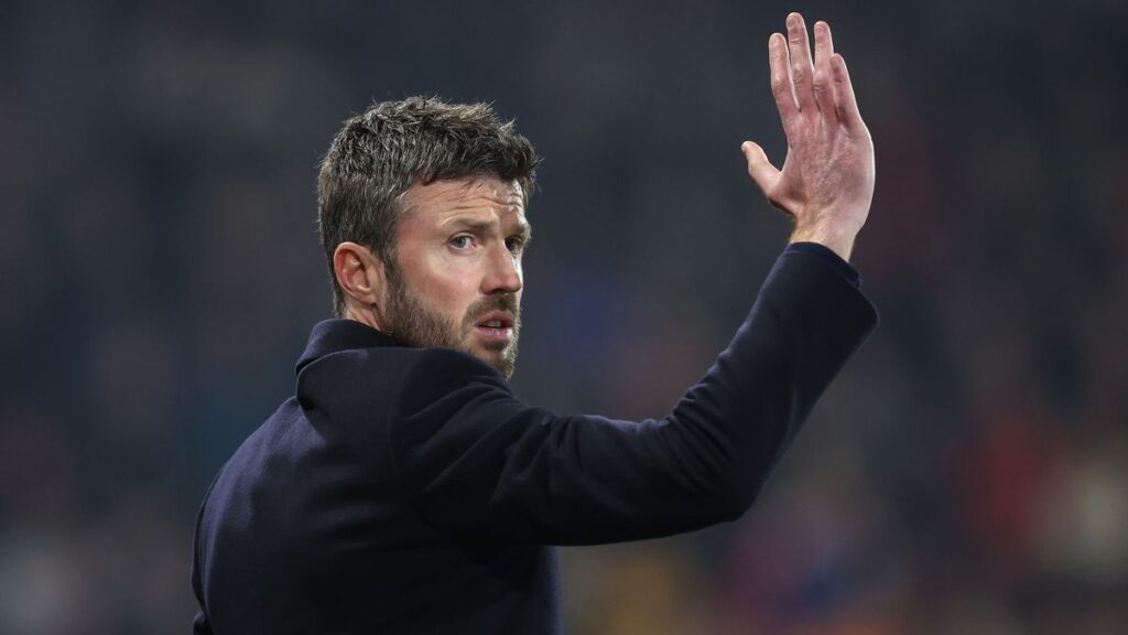 Man United latest: Michael Carrick's rule switch works wonders as axed star opens up