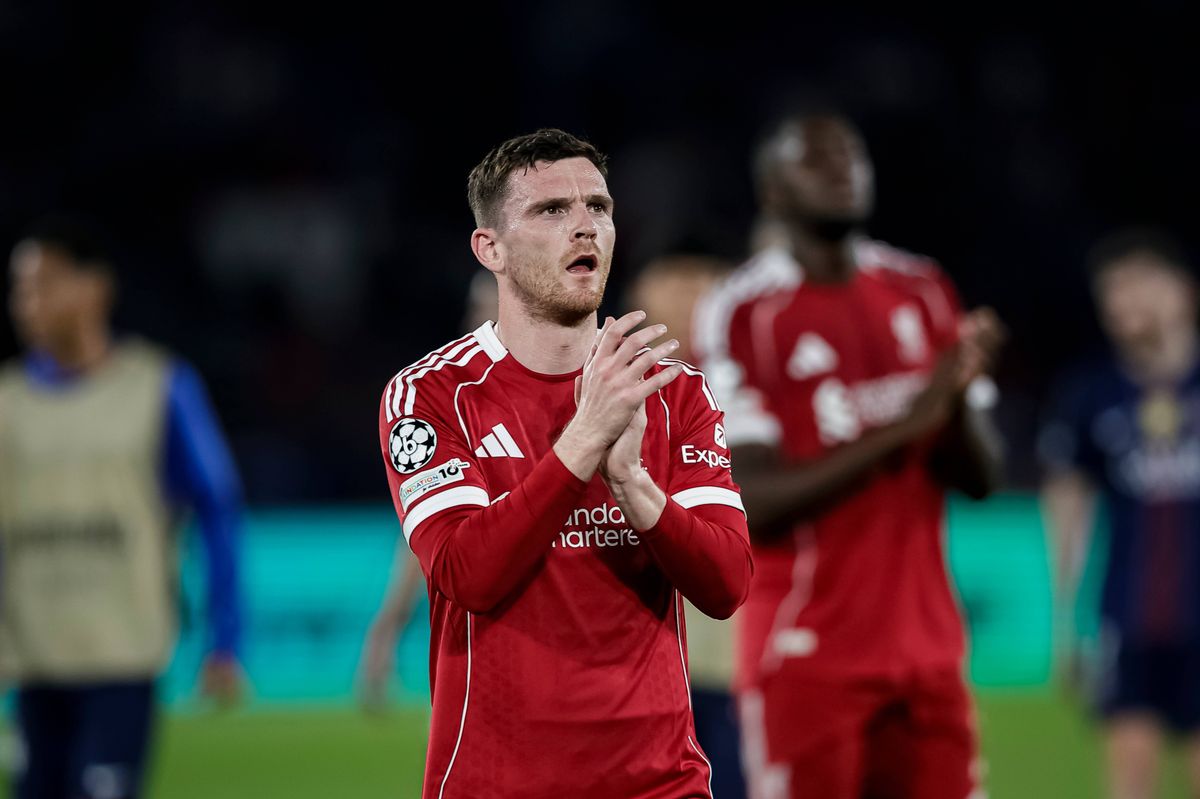 PARIS, FRANCE - APRIL 8: Andy Robertson of Liverpool thanks supporters for standing during the UEFA Champions League 2025/26 Quarter-Final First Leg match between Paris-Saint-Germain FC and Liverpool FC at Parc des Princes on April 8, 2026 in Paris, France. (Photo by Antonio Borga/Eurasia Sport Images/Getty Images)