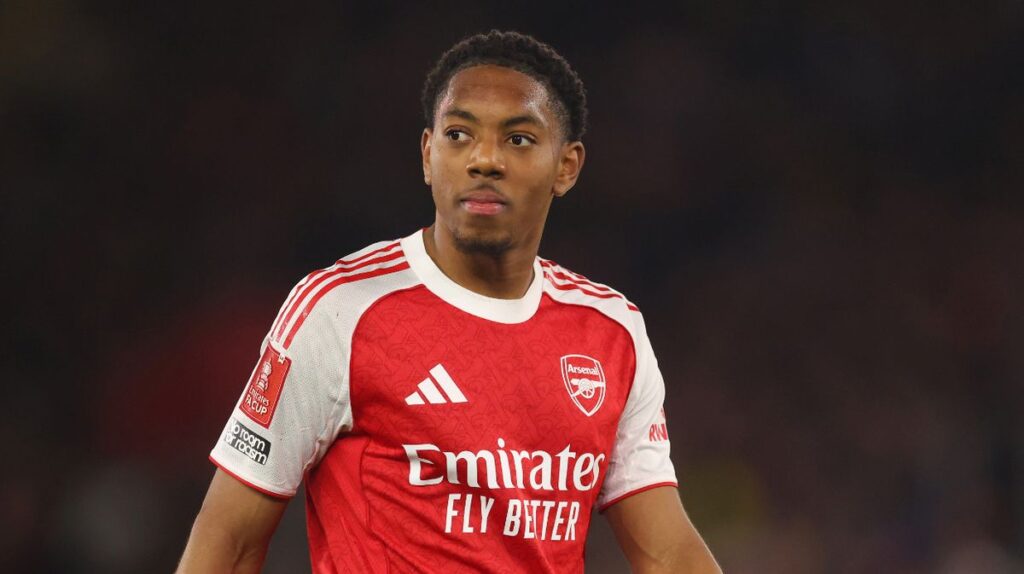 Man United given Myles Lewis-Skelly transfer encouragement as Arsenal name price