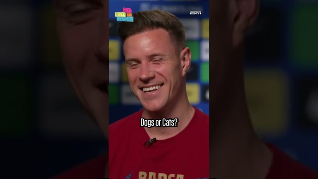 Ter Stegen chooses 👀