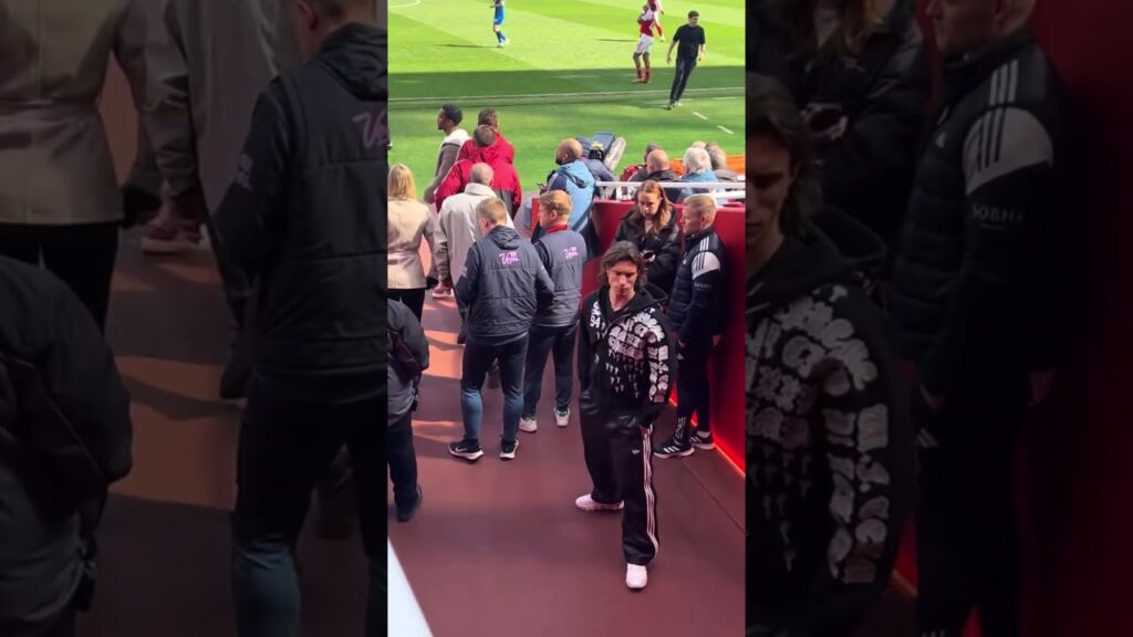 Heartbreaking Moment… Jurriën Timber and Ricky Calafiori at full-time today 💔