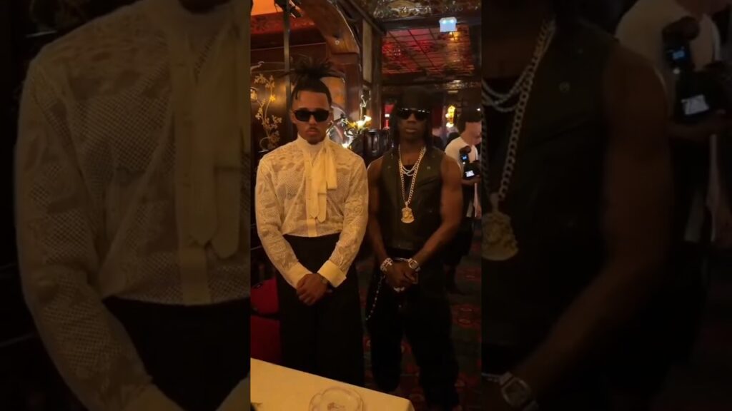 ❤️ Jules Koundé (Barça) avec Rema, le chanteur nigérian, lors du gala Kenzo #football #shorts