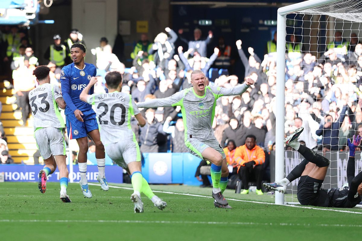 Manchester City players celebrate