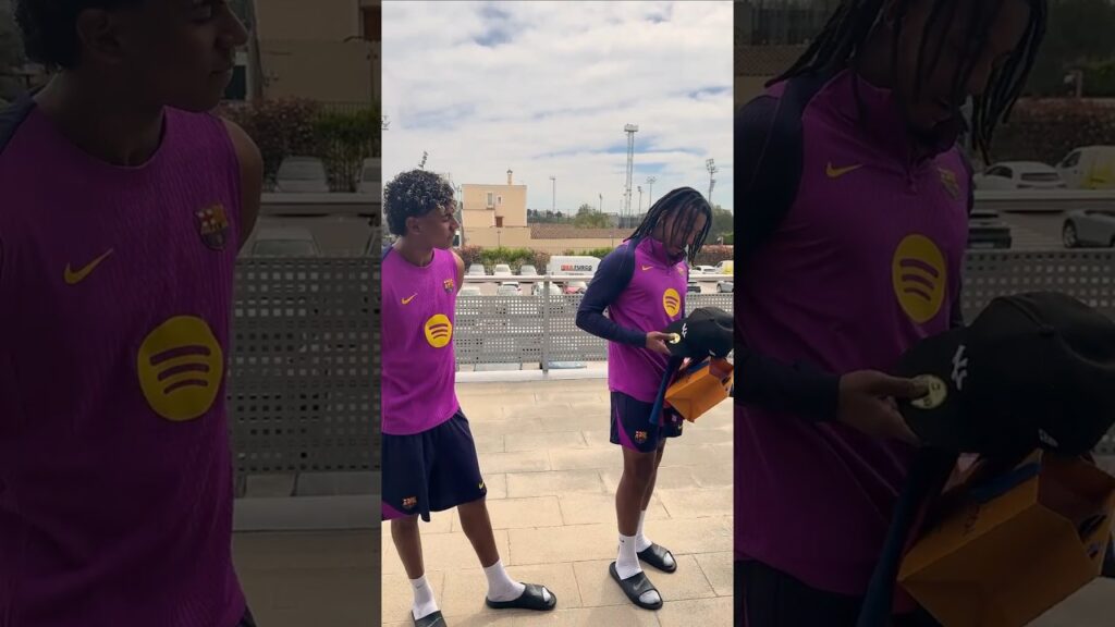 Jules Kounde & Lamine Yamal surprise Jazzy 😱 #fcbarcelona #soccer #lamineyamal #viral #cool #sports