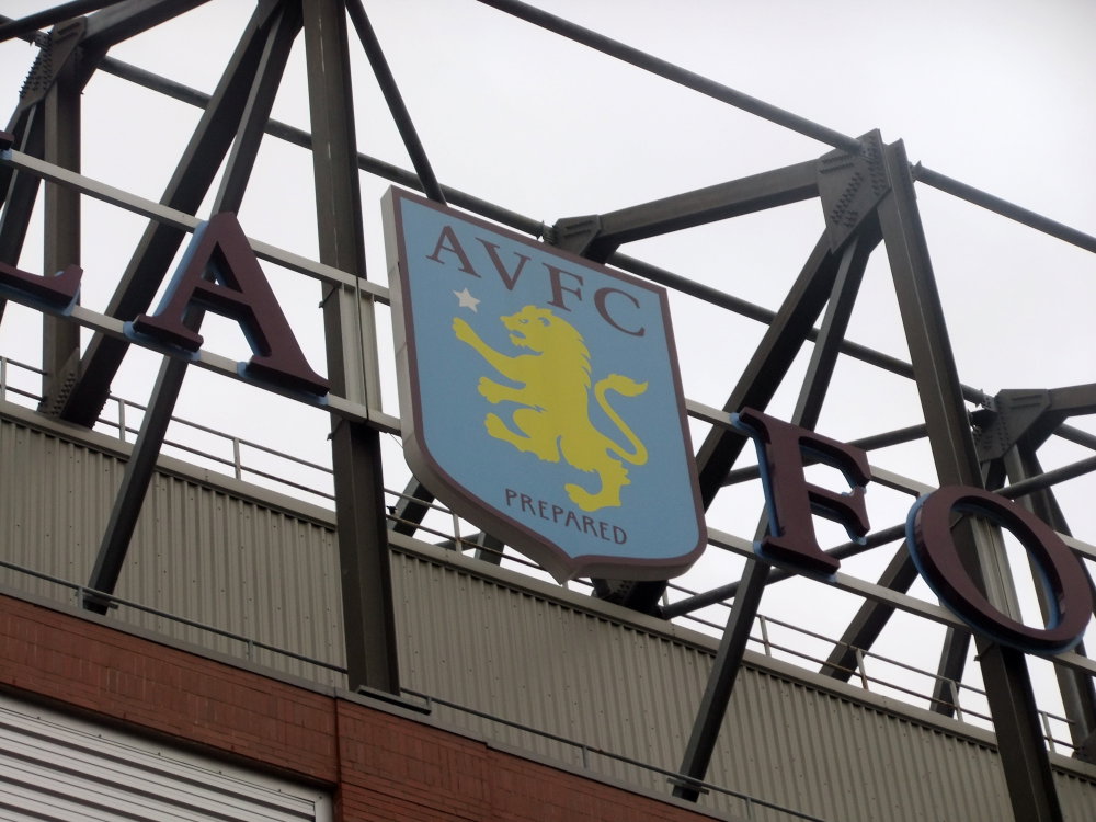 From Argentina: Aston Villa handed positive Martínez update after late withdrawal