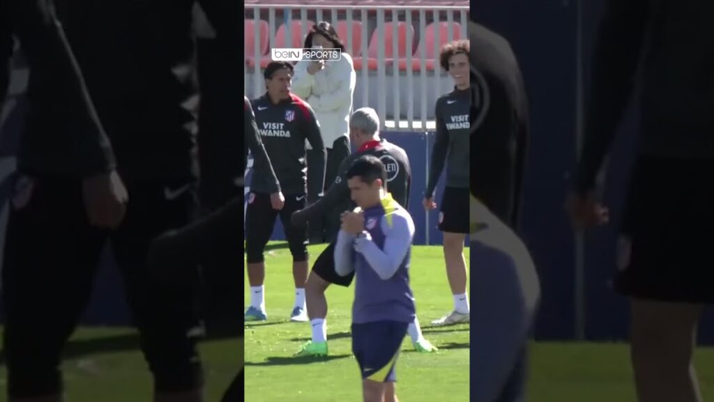 😂 #Griezmann lâche ses meilleurs pas de danse à l'entraînement ! #Football #beINSPORTS