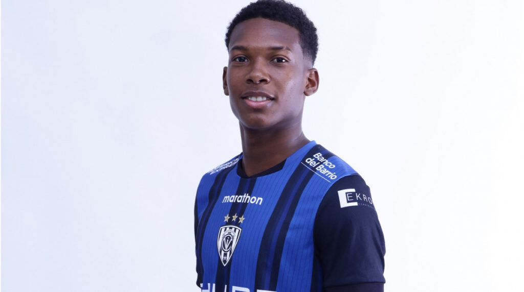 Bayer Leverkusen were also in the running: Johan Martínez is moving to Newcastle