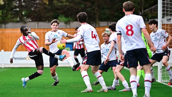 Artikelbild:Brentford U17 4 Bolton Wanderers U17 0: Nwosu brace as young Bees lift PDL Shield 