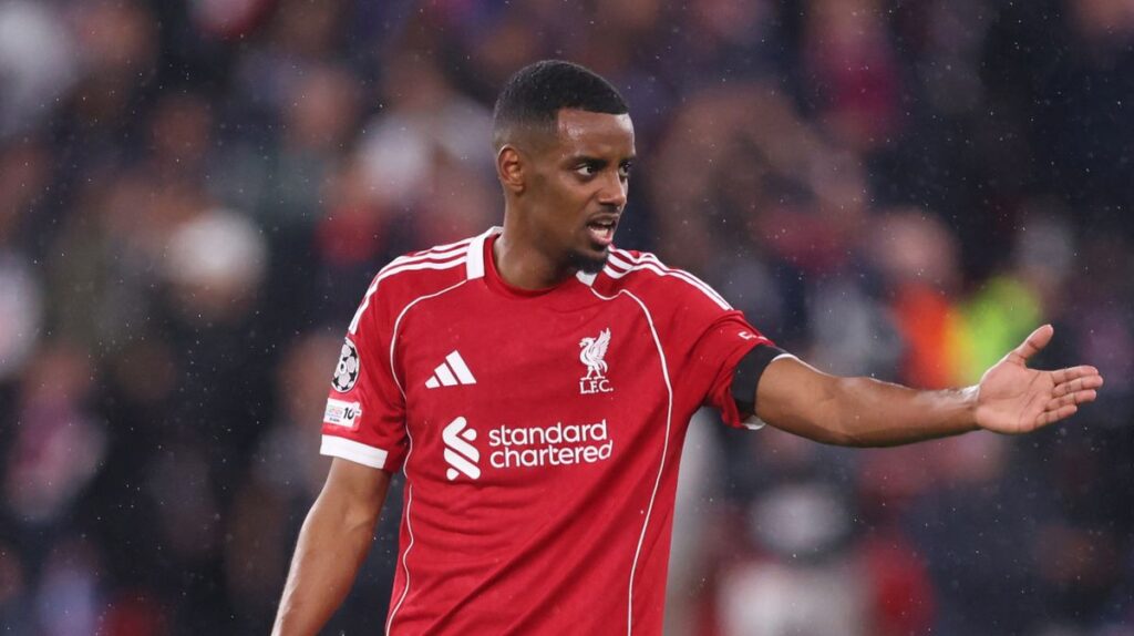 Alan Shearer's brutal Alexander Isak verdict as Liverpool striker is hooked at half-time