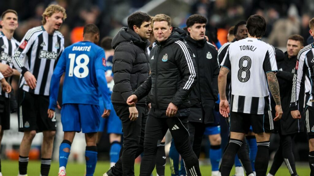 Eddie Howe feeling pressure after Andoni Iraola statement and huge Newcastle irony
