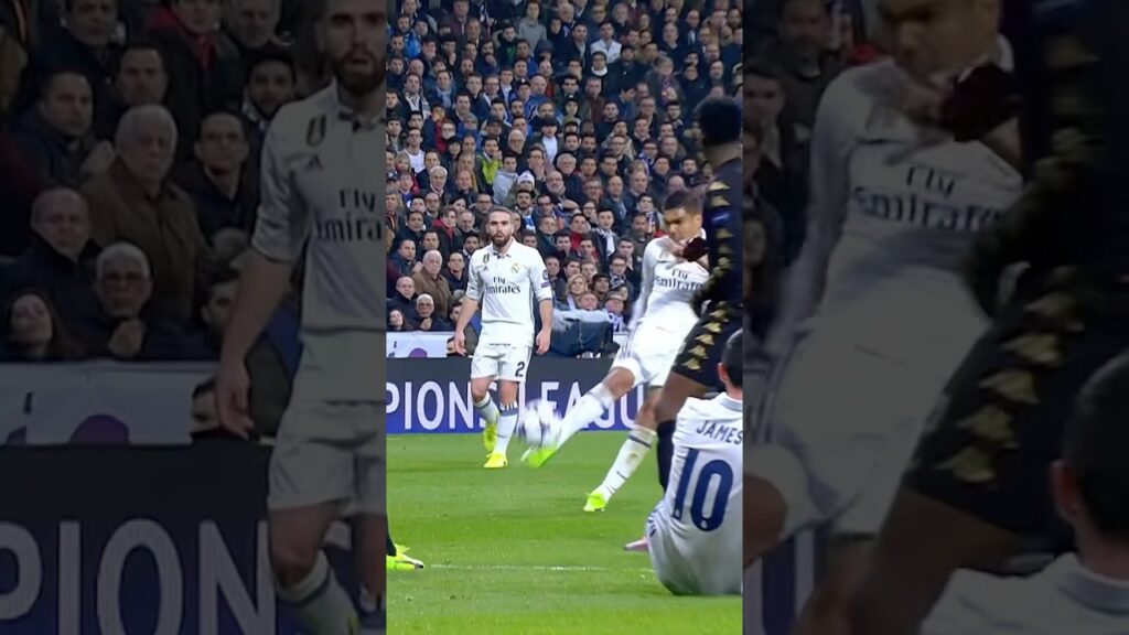 A special Casemiro volley!