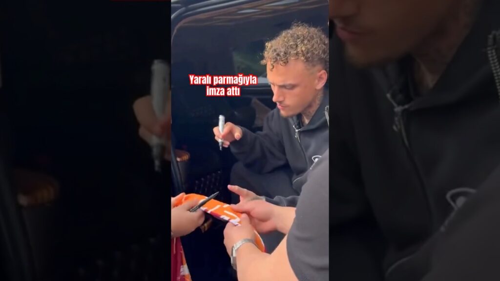 🟡🔴Noa Lang Yaralı Parmağıyla İmza Attı