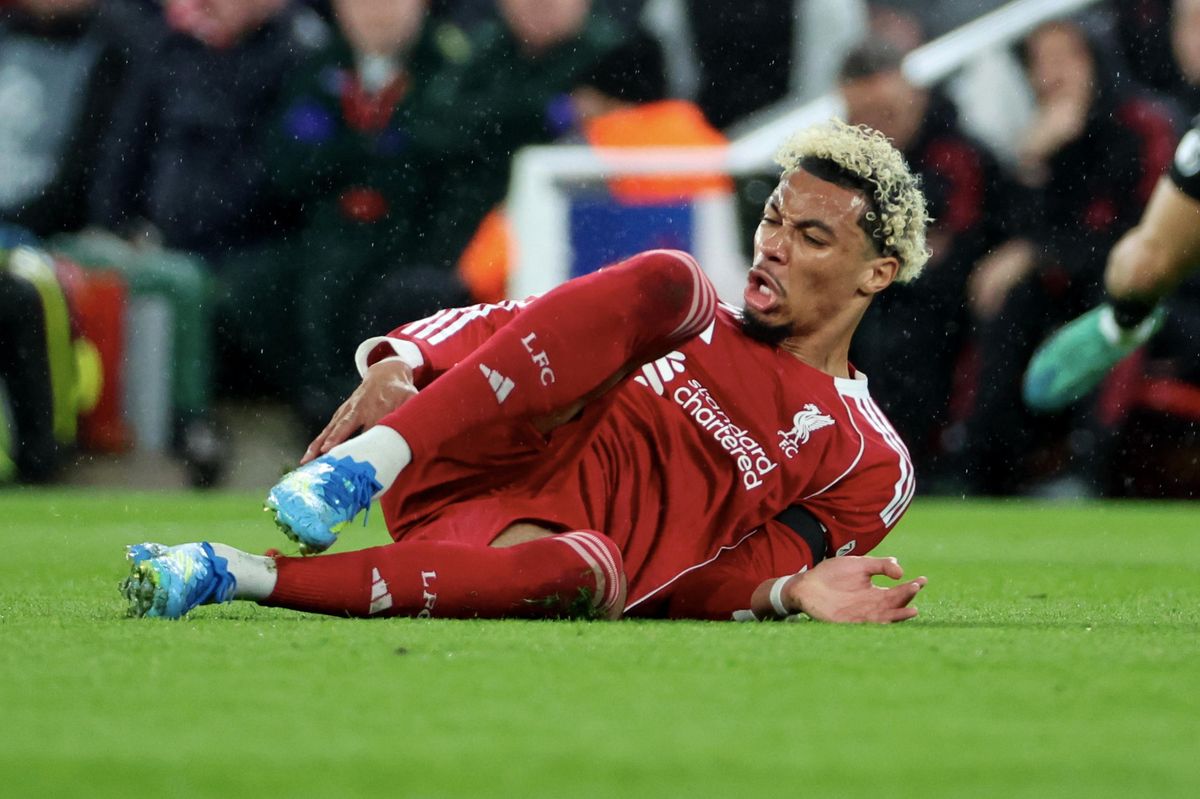 LIVERPOOL, ENGLAND - APRIL 14: Hugo Ekitiké #22 of Liverpool FC reacts after his injury during the UEFA Champions League 2025/26 Quarter-Final Second Leg match between Liverpool FC and Paris Saint-Germain at Anfield on April 14, 2026 in Liverpool, England. (Photo by Xavier Laine/Getty Images)