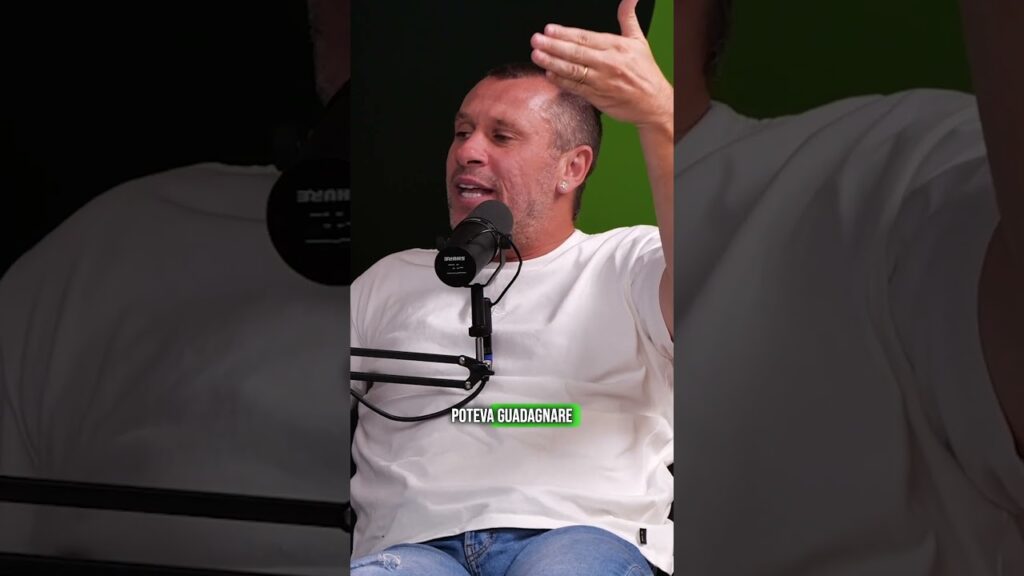 LEAO NON SA CALCIARE ❌ #vivaelfutbol #leao #milan #juvemilan #seriea #cassano #adani