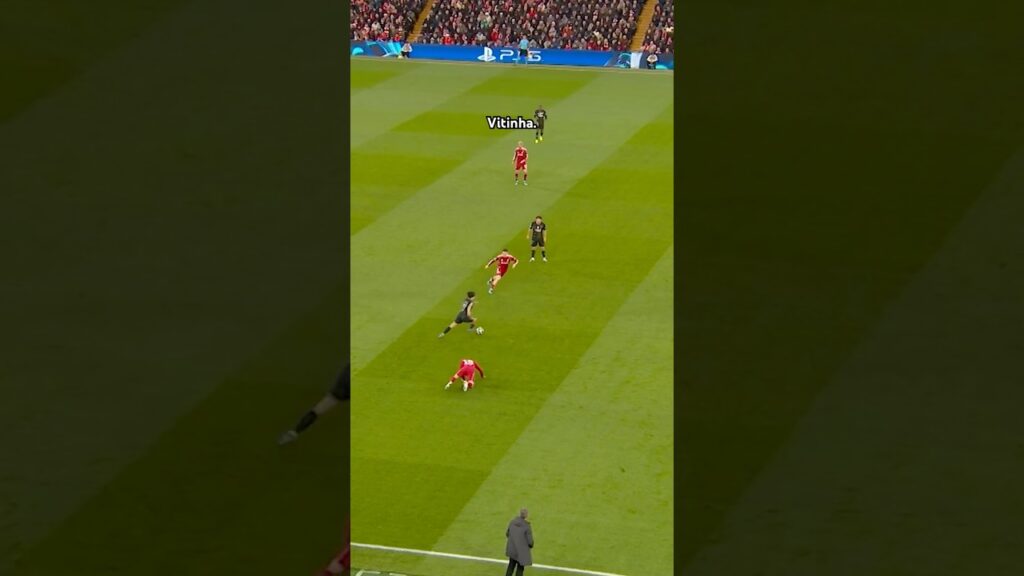 Vitinha having fun in the Champions League 😮‍💨